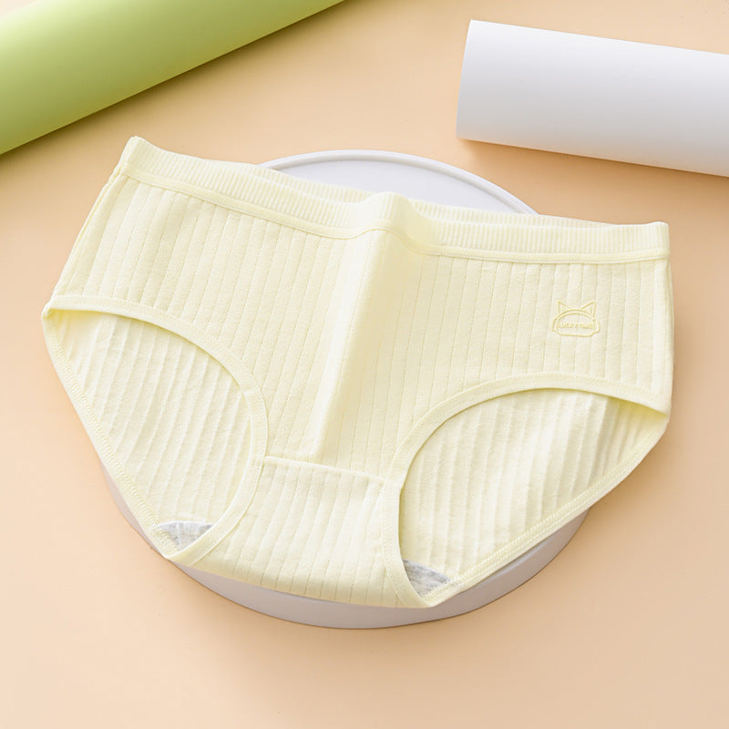 🩲🏆 Letni zestaw (7 szt.) – Wysokie, bawełniane majtki damskie o wygodnym i oddychającym kroju