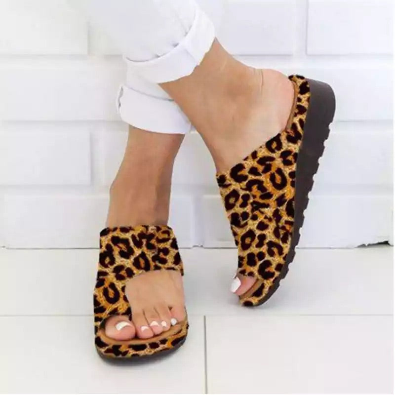 🔥✨【Promocje letnie】【35-43】Nowe letnie modne, codzienne, skórzane sandały na koturnie dla kobiet