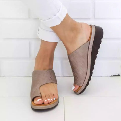 🔥✨【Promocje letnie】【35-43】Nowe letnie modne, codzienne, skórzane sandały na koturnie dla kobiet