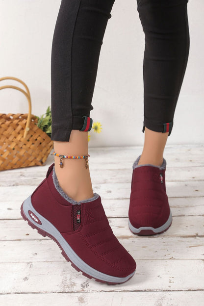 🔥【Poseben 50% popust】【35-48】Unisex zimski škornji s plišasto podlogo - topli, udobni in nedrseči za hladno vreme.